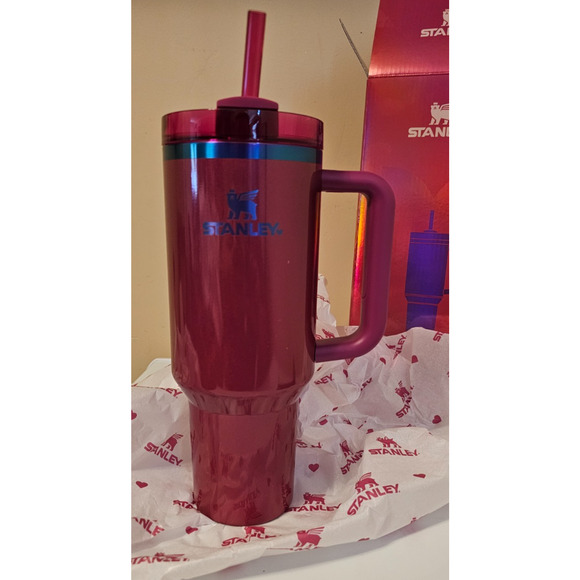 STANLEY 40 oz. BERRY TRUFFLE Flowstate Quencher H2.0 Travel Tumbler - NEW In Box - Picture 1 of 7